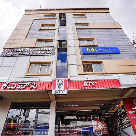 Fabhotel Partha Residency - Nr Iskcon Kr Puram Bangalore Buitenkant foto