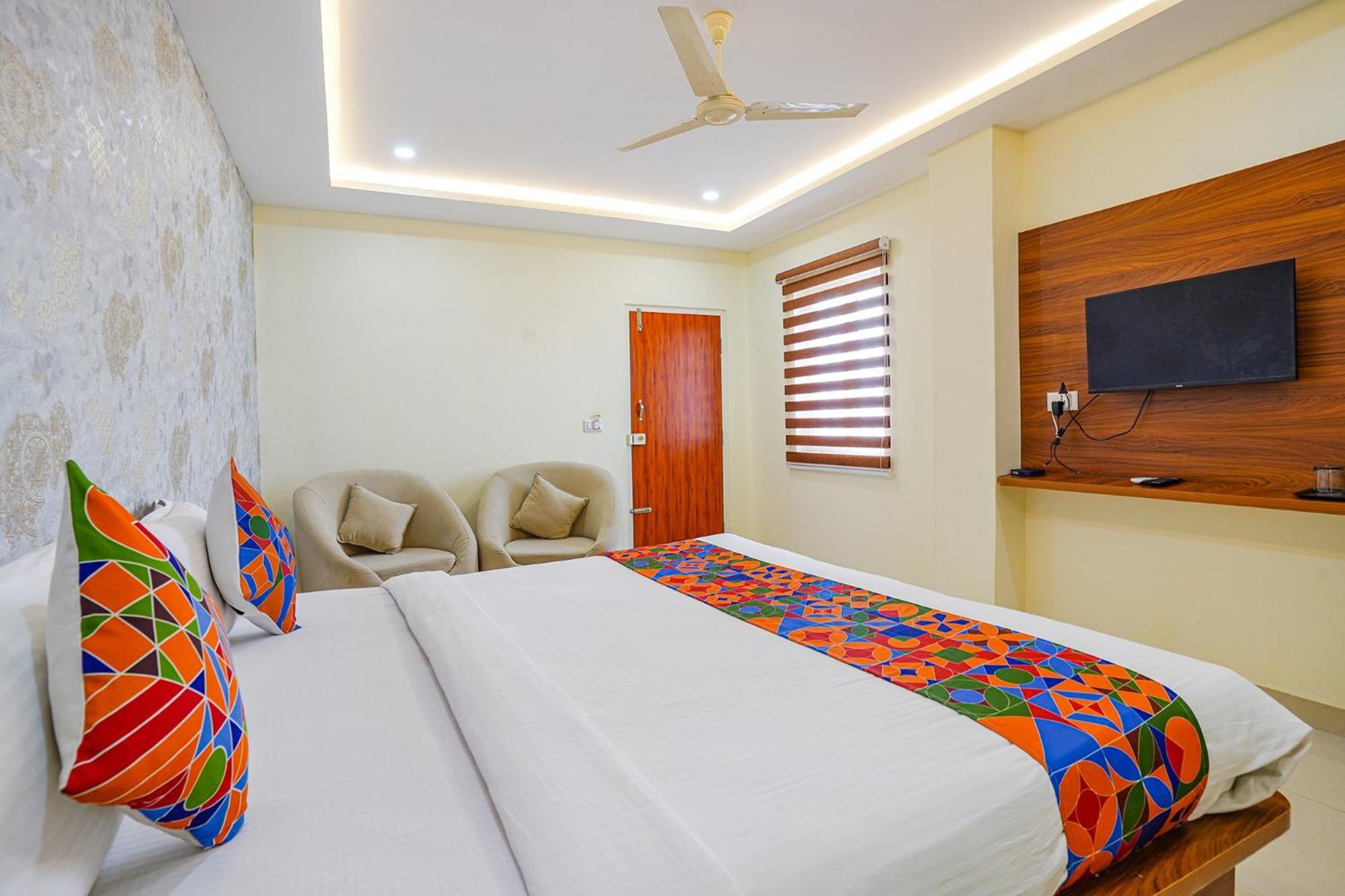 Fabhotel Partha Residency - Nr Iskcon Kr Puram Bangalore Buitenkant foto