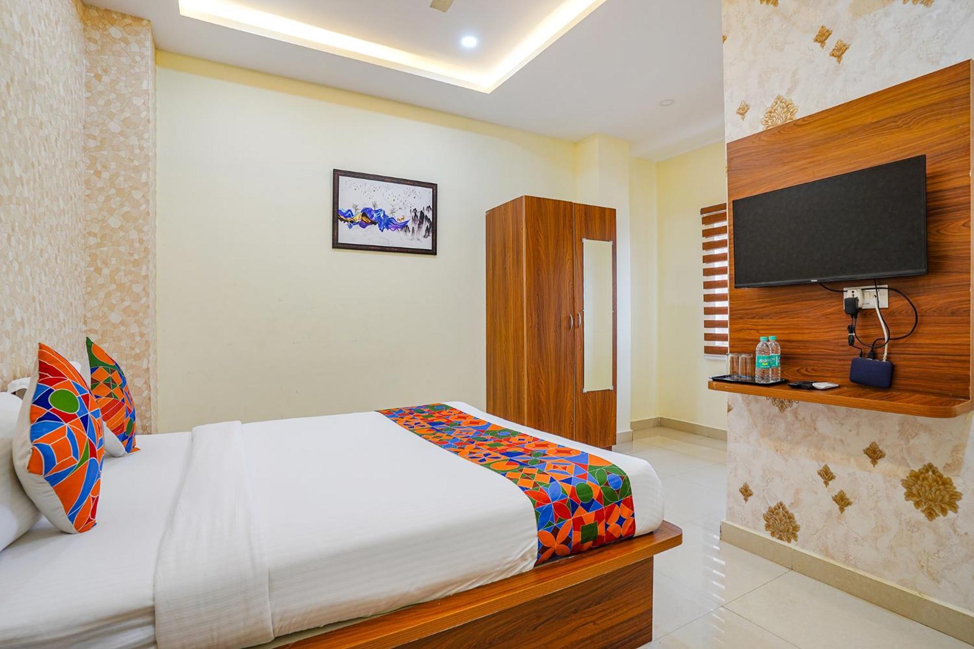 Fabhotel Partha Residency - Nr Iskcon Kr Puram Bangalore Buitenkant foto