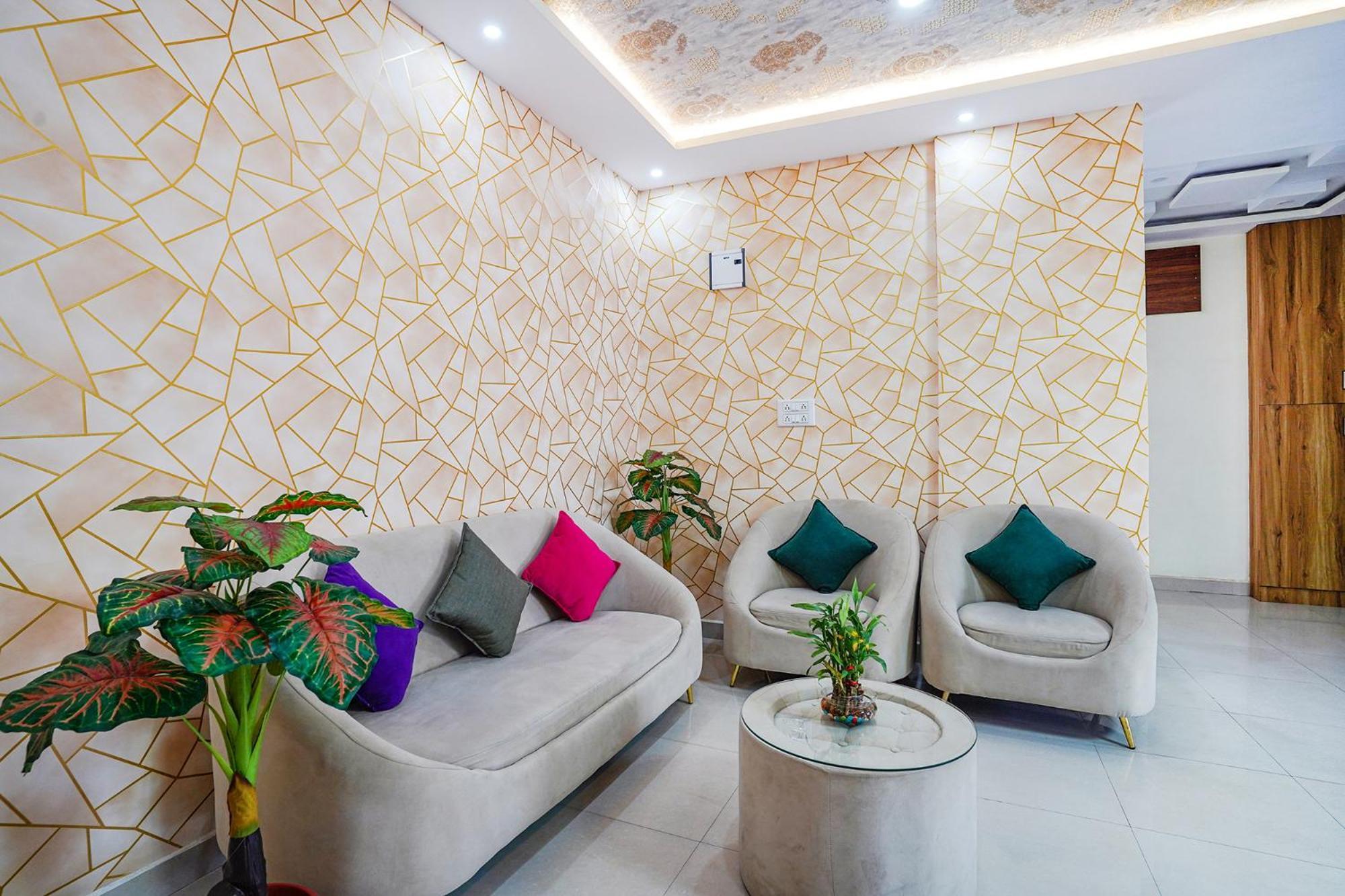 Fabhotel Partha Residency - Nr Iskcon Kr Puram Bangalore Buitenkant foto