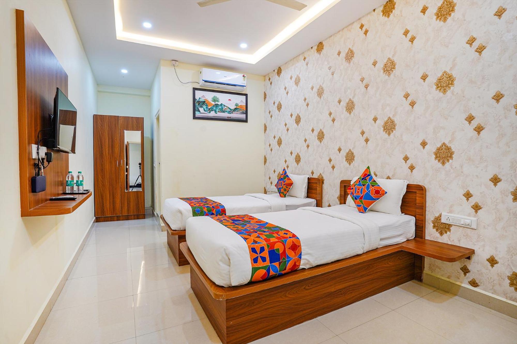 Fabhotel Partha Residency - Nr Iskcon Kr Puram Bangalore Buitenkant foto