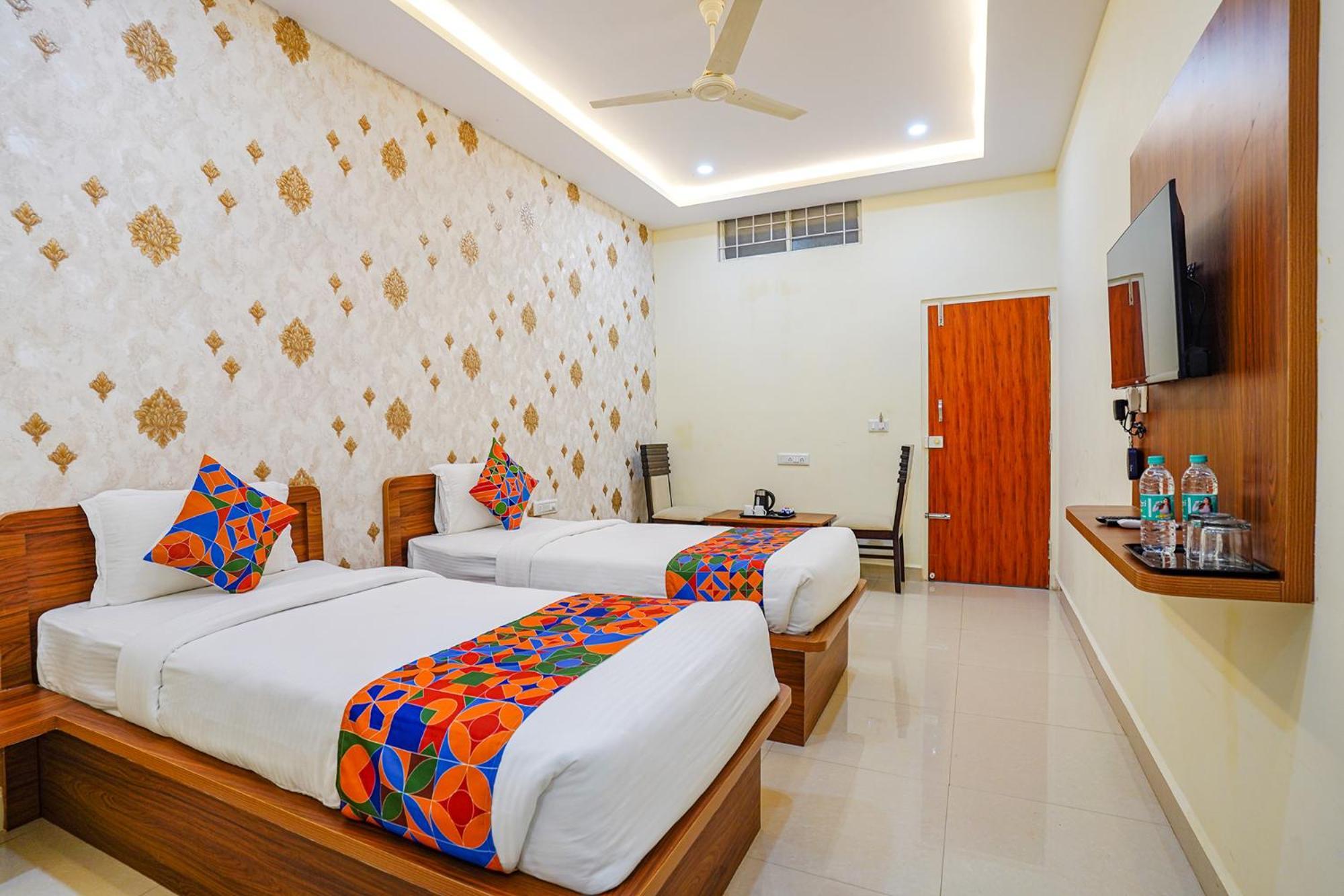 Fabhotel Partha Residency - Nr Iskcon Kr Puram Bangalore Buitenkant foto