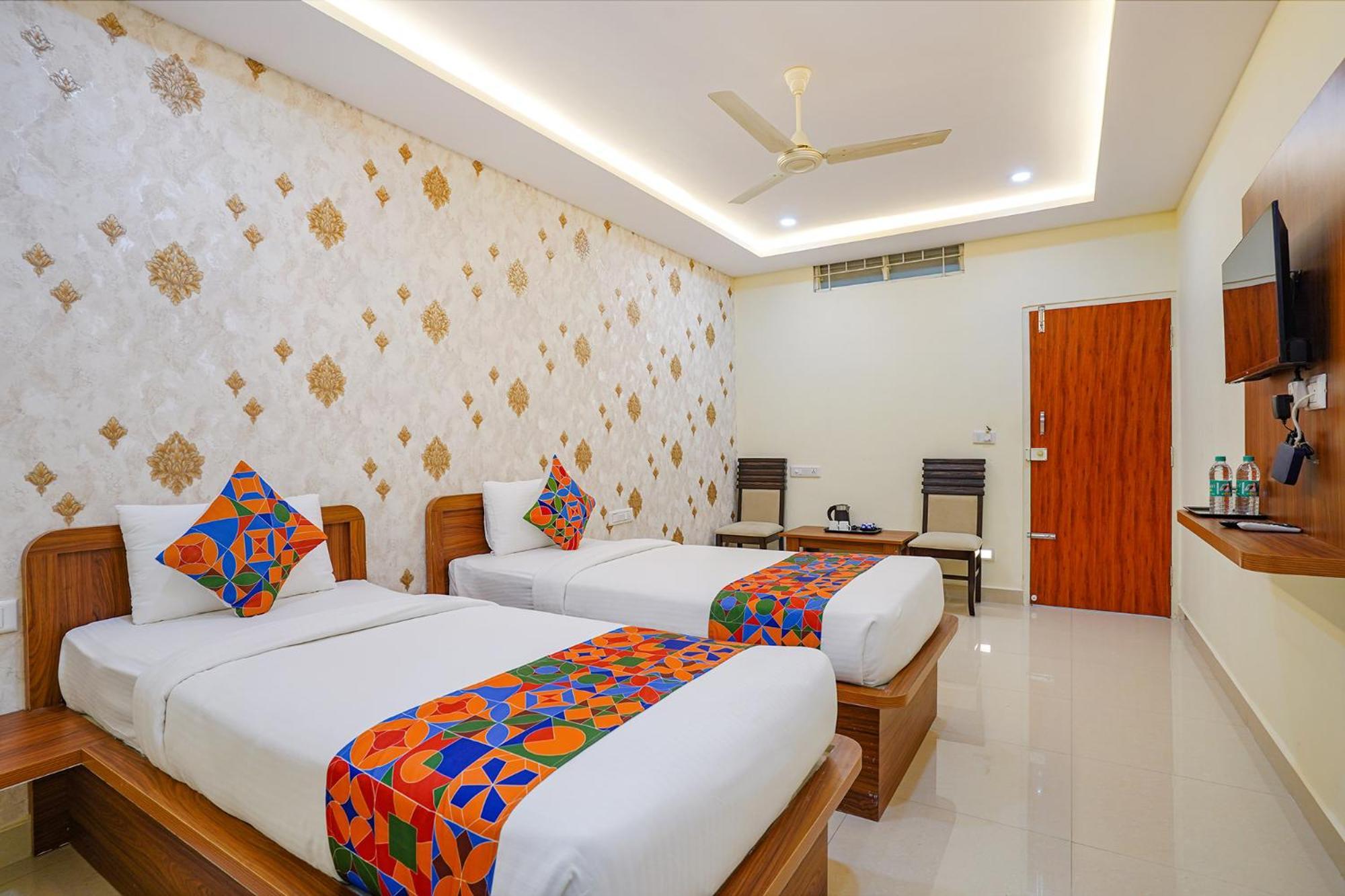 Fabhotel Partha Residency - Nr Iskcon Kr Puram Bangalore Buitenkant foto