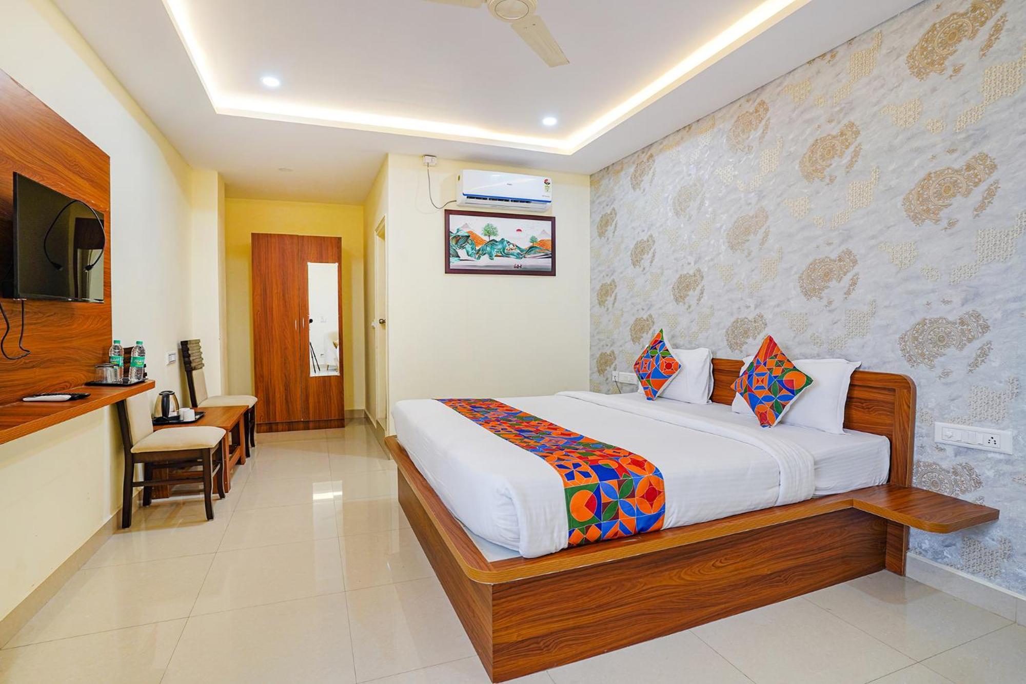 Fabhotel Partha Residency - Nr Iskcon Kr Puram Bangalore Buitenkant foto